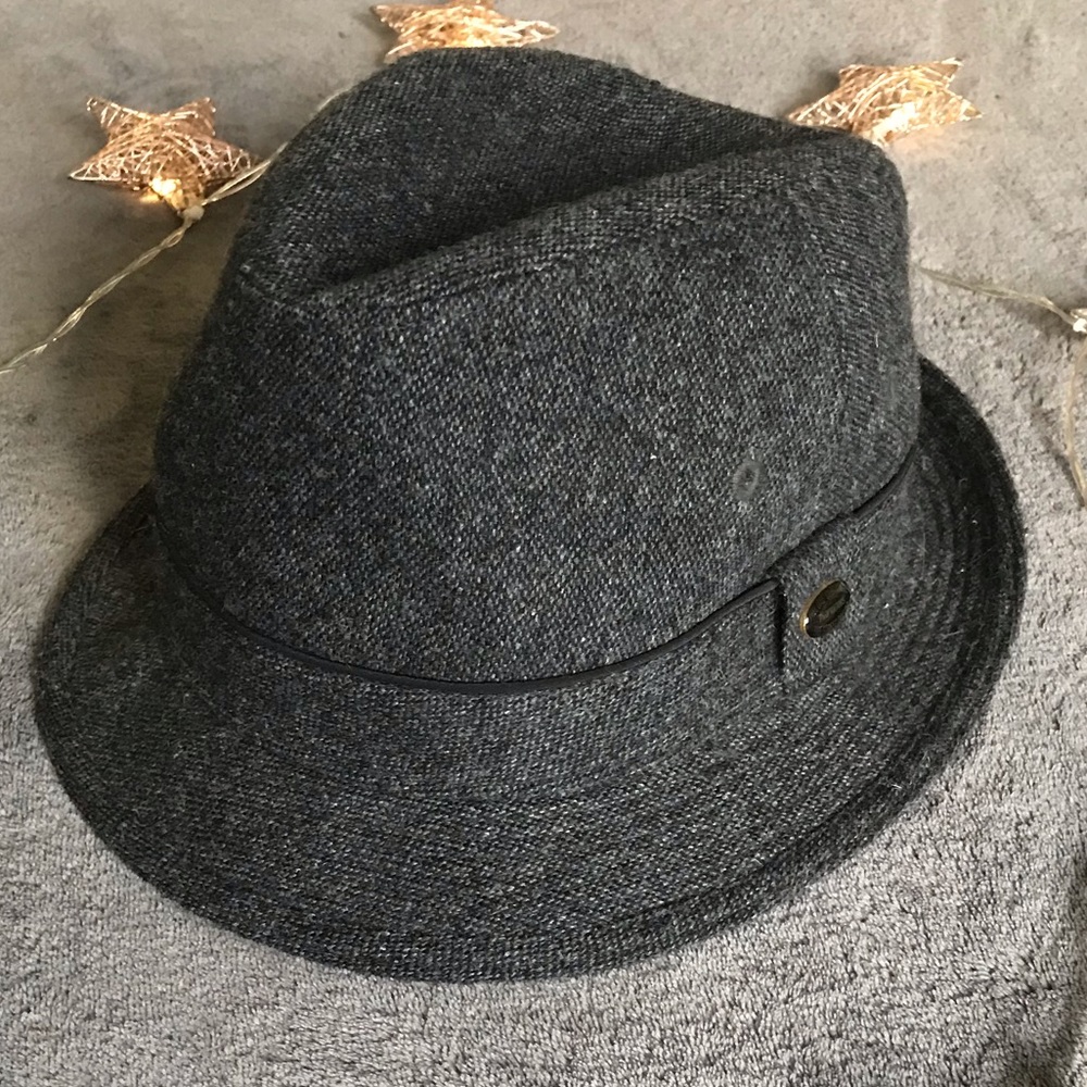 Gray Top Hat